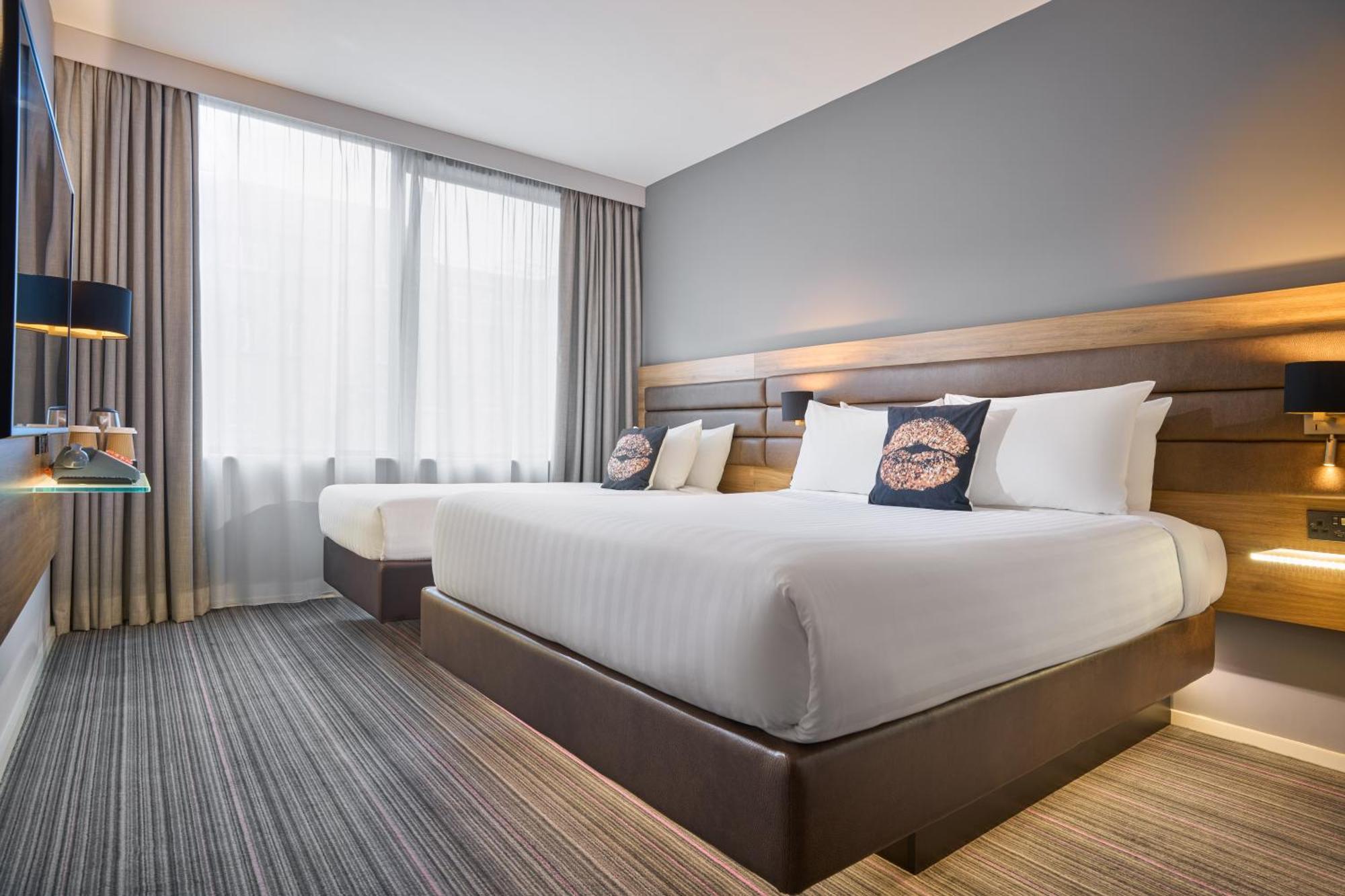 โมซี ดับลินซิตี้ Hotel ภายนอก รูปภาพ