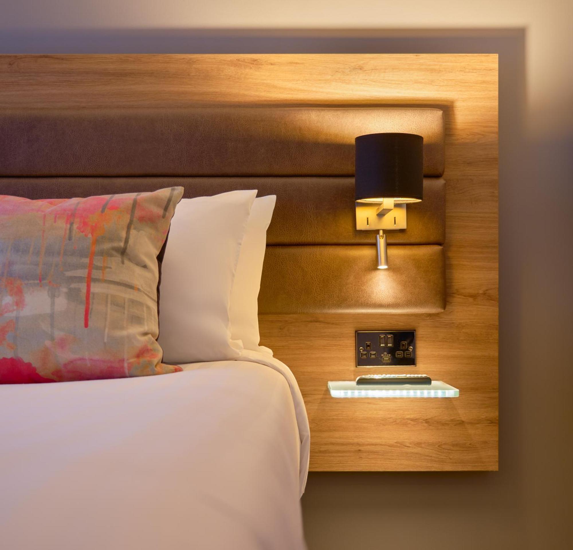 โมซี ดับลินซิตี้ Hotel ภายนอก รูปภาพ