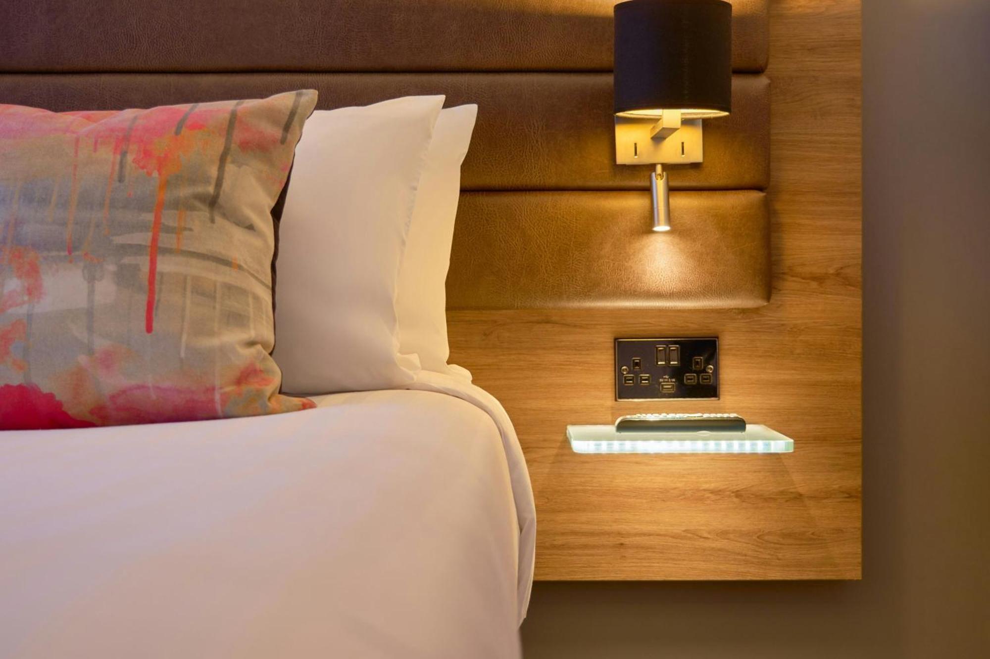 โมซี ดับลินซิตี้ Hotel ภายนอก รูปภาพ