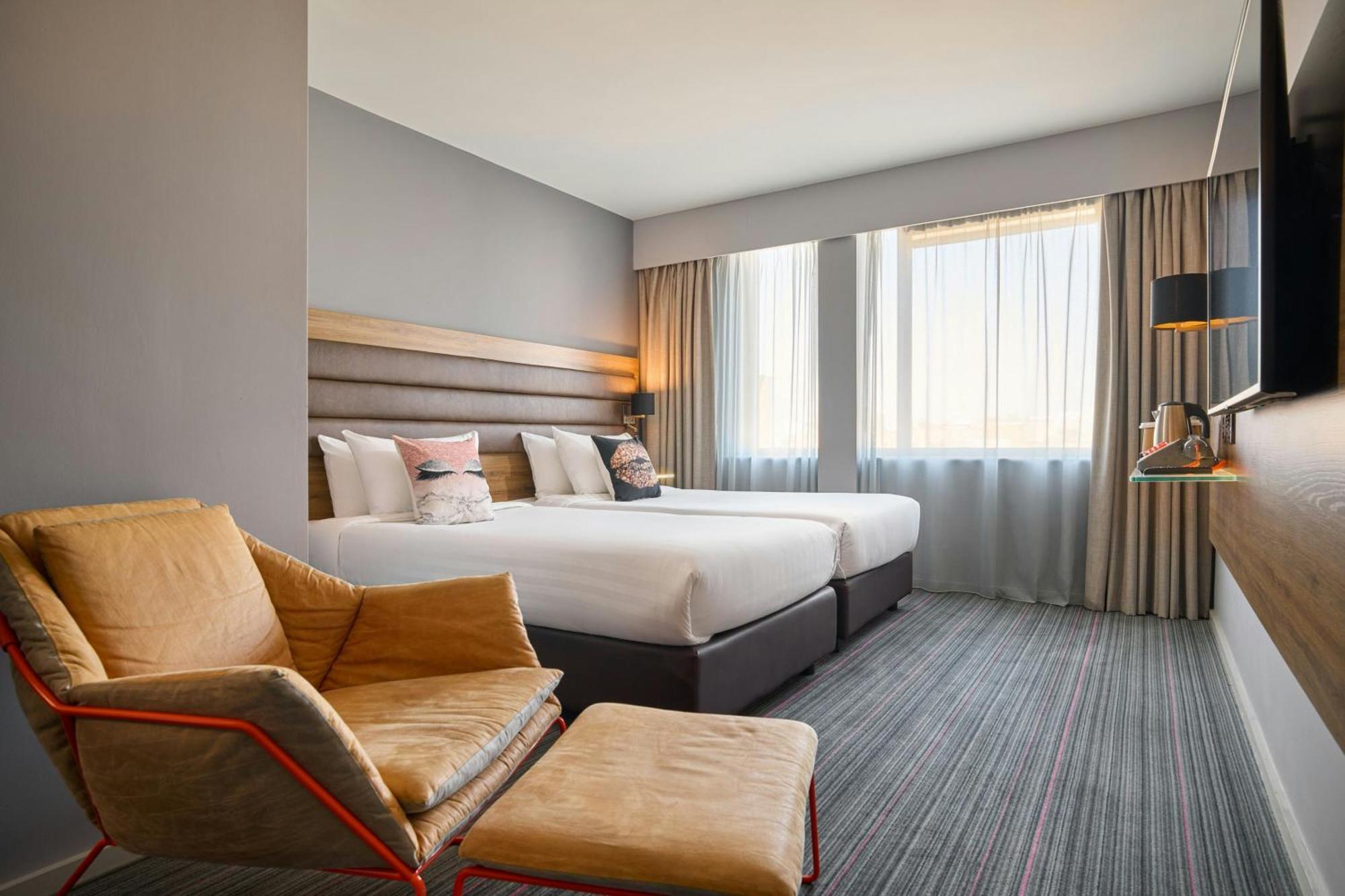 โมซี ดับลินซิตี้ Hotel ภายนอก รูปภาพ