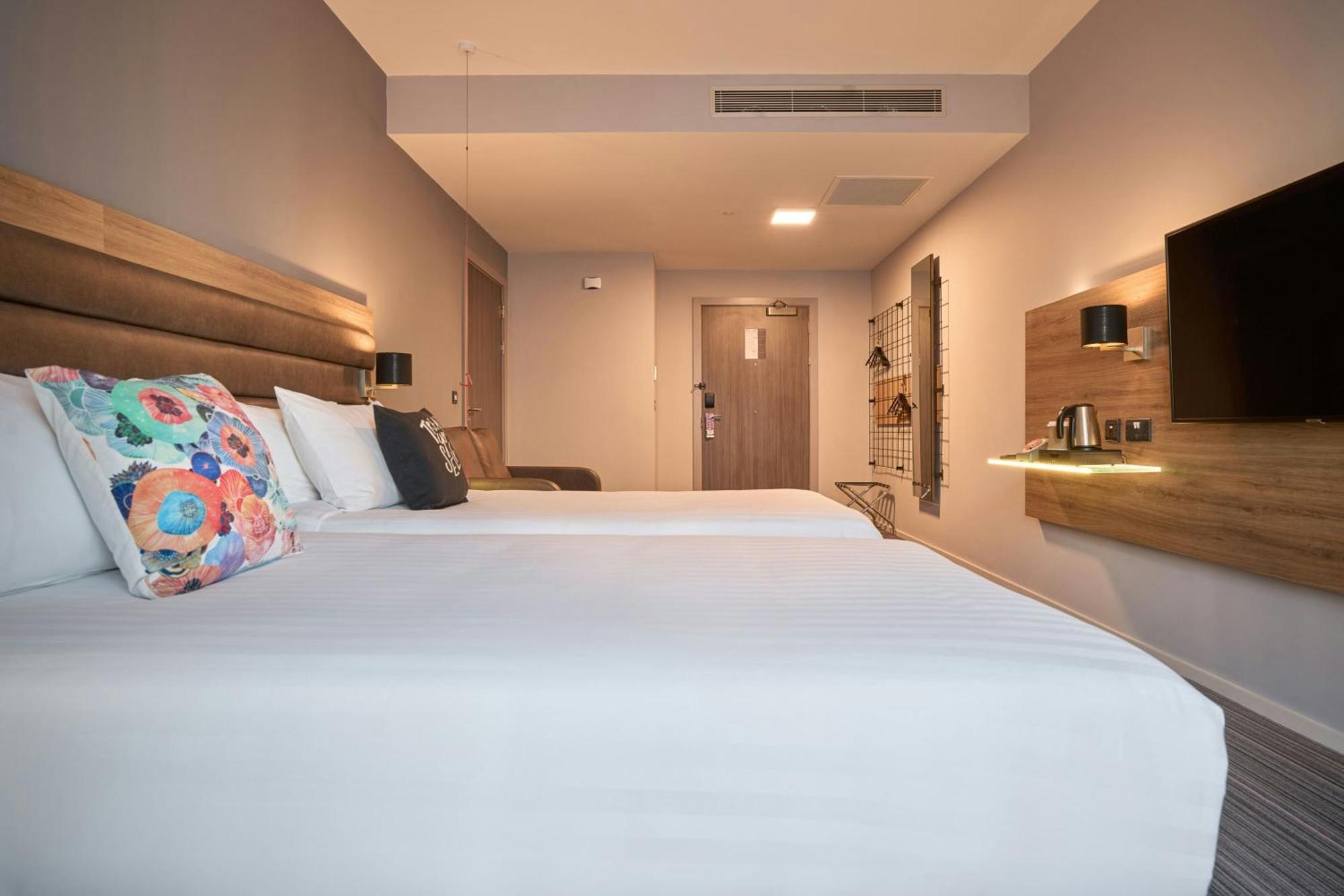โมซี ดับลินซิตี้ Hotel ภายนอก รูปภาพ